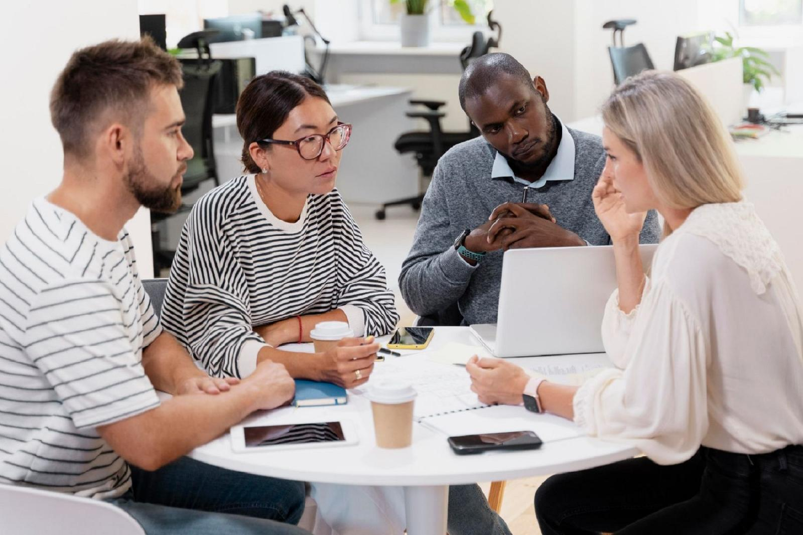 Travail en équipe : la clé pour atteindre ses objectifs de manière plus efficace